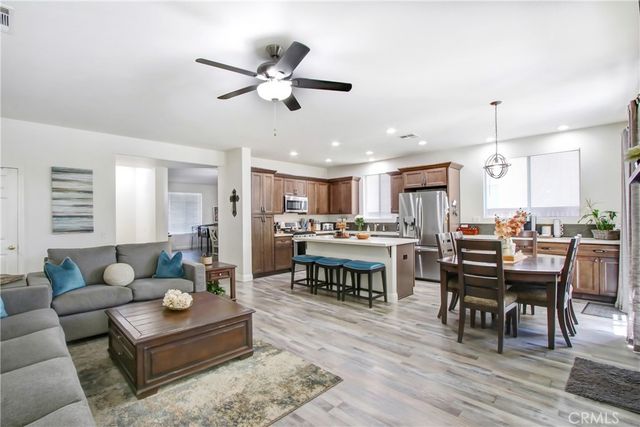 5534 Alexandria, Eastvale, CA 92880