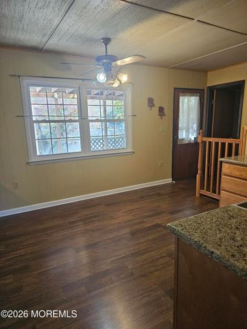 42 Jiran Road, West Creek, NJ 08092
