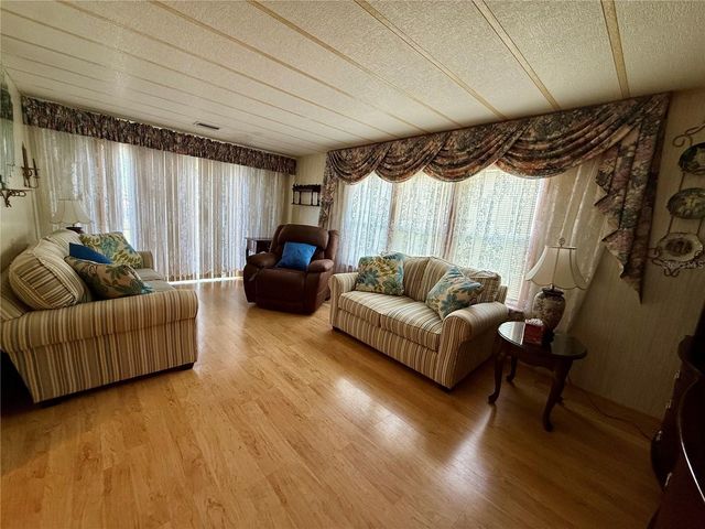 82167 D STREET N 167, Pinellas Park, FL 33781