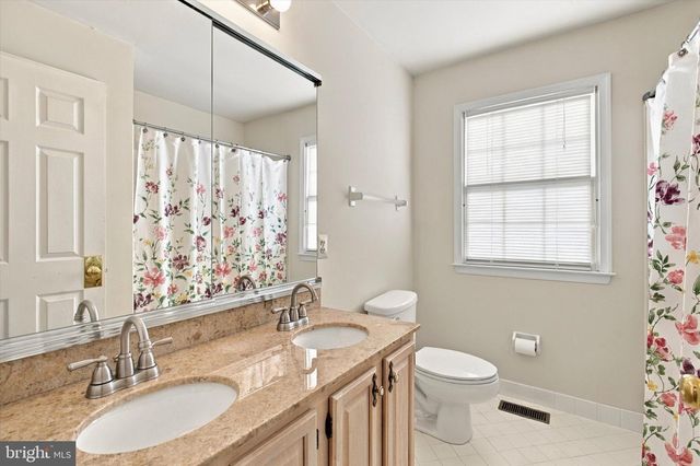 108 CASCADES CT, Blue Bell, PA 19422