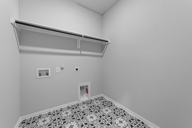 602 Stone Hollow Drive, Van Alstyne, TX 75495