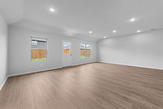 602 Stone Hollow Drive, Van Alstyne, TX 75495