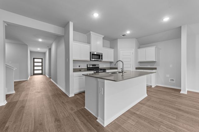 602 Stone Hollow Drive, Van Alstyne, TX 75495