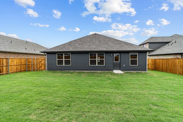 602 Stone Hollow Drive, Van Alstyne, TX 75495
