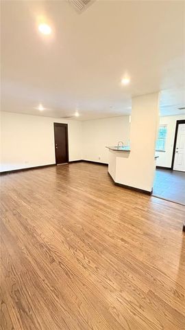 2229 Brighton Avenue, The Village, OK 73120