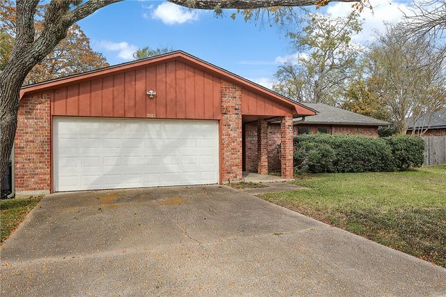 2505 Sumter Drive, College Station, TX 77845