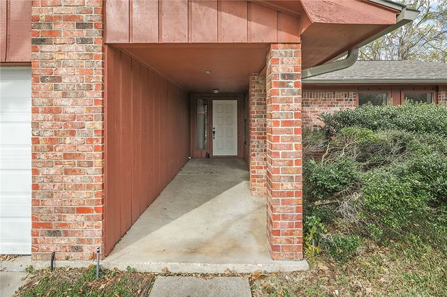 2505 Sumter Drive, College Station, TX 77845