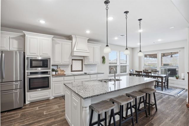 4002 Grove Valley Road, Midlothian, TX 76065