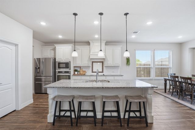 4002 Grove Valley Road, Midlothian, TX 76065