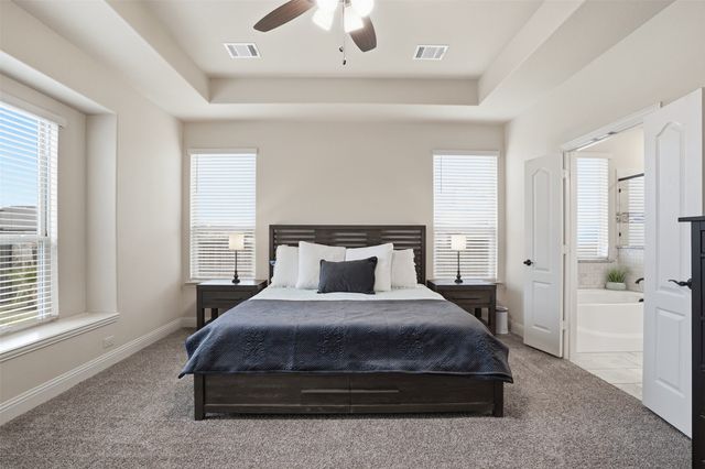 4002 Grove Valley Road, Midlothian, TX 76065