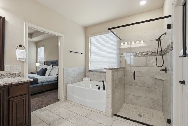 4002 Grove Valley Road, Midlothian, TX 76065