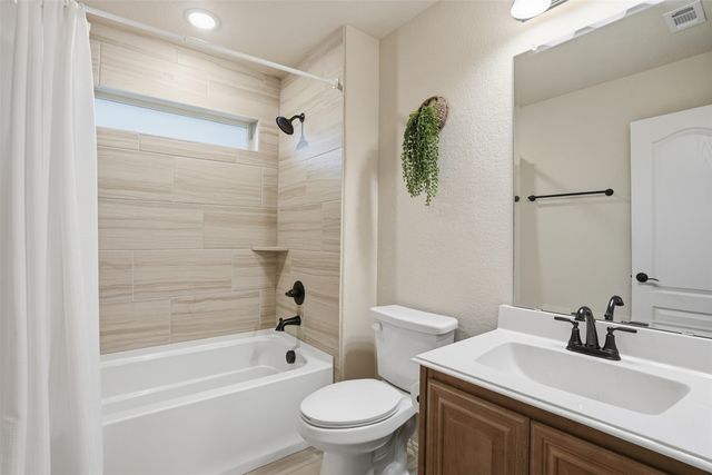 4002 Grove Valley Road, Midlothian, TX 76065