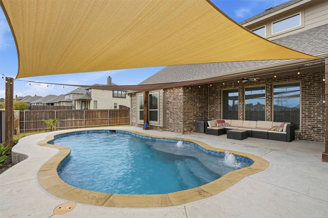 4002 Grove Valley Road, Midlothian, TX 76065