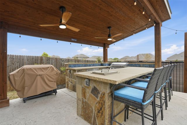 4002 Grove Valley Road, Midlothian, TX 76065