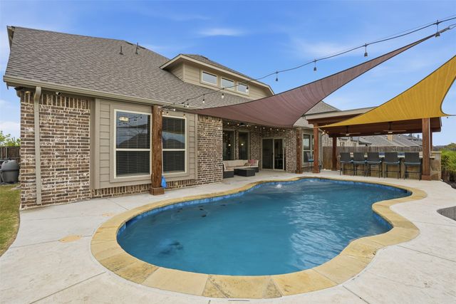 4002 Grove Valley Road, Midlothian, TX 76065
