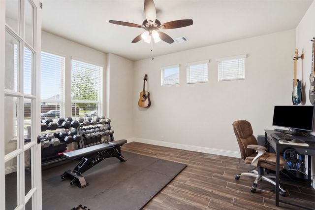 4002 Grove Valley Road, Midlothian, TX 76065