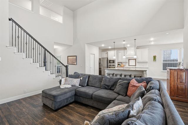 4002 Grove Valley Road, Midlothian, TX 76065