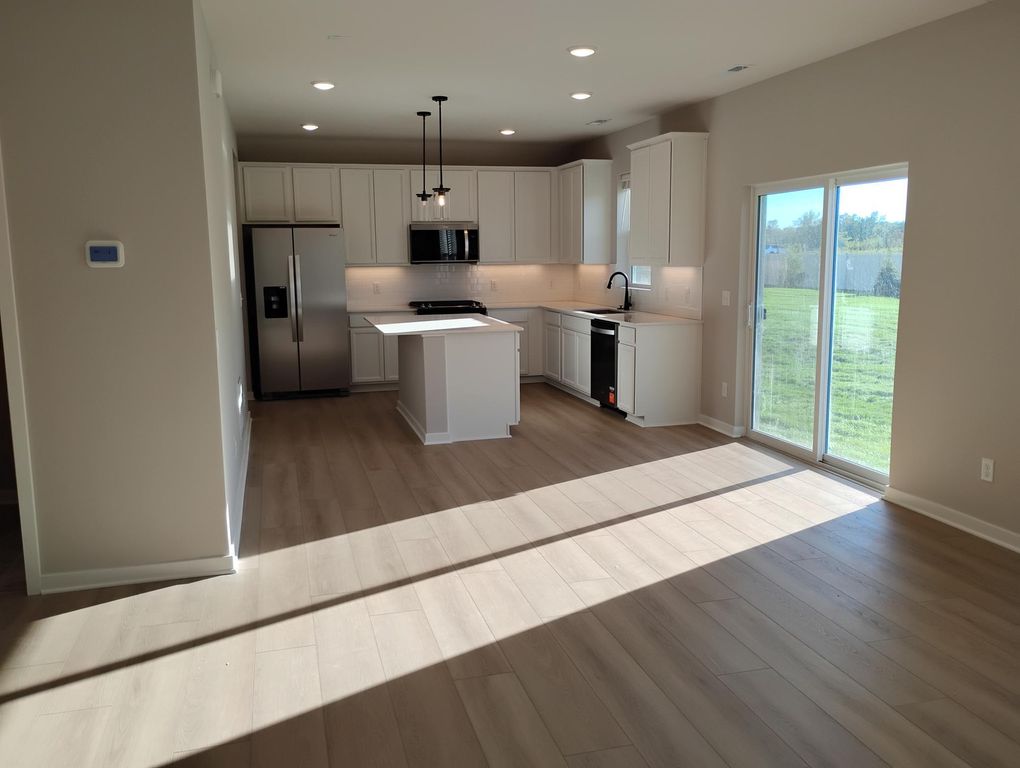 12644 Erskin Street NE, Blaine, MN 55449 — photo 4