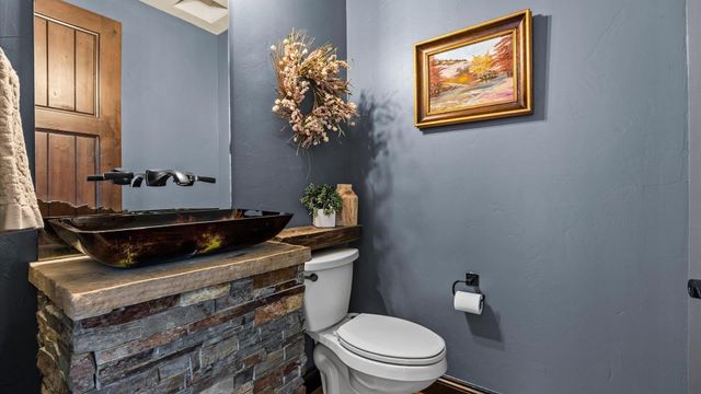 707 Roundup Drive, Grand Junction, CO 81507