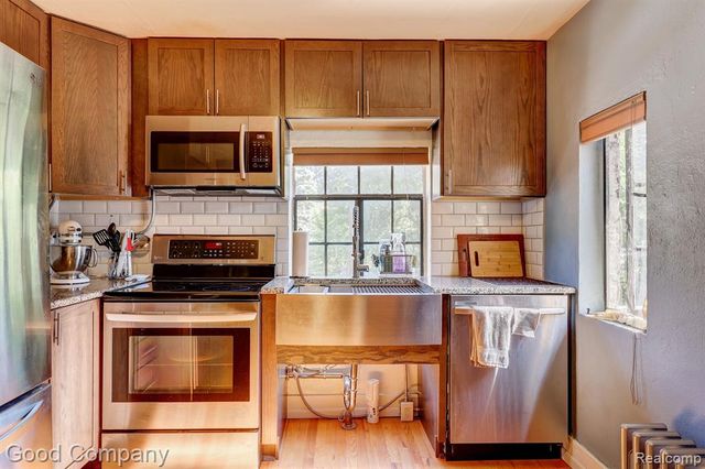 637 S Connecticut Unit 5, Royal Oak, MI 48067
