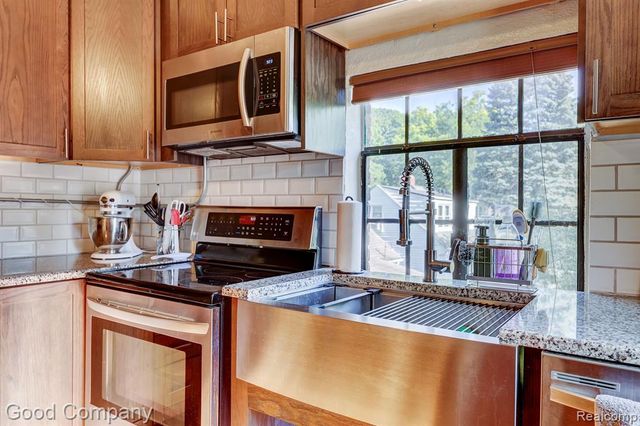 637 S Connecticut Unit 5, Royal Oak, MI 48067