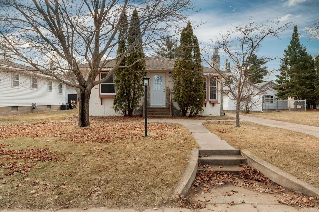 1822 Oak Street, Brainerd, MN 56401