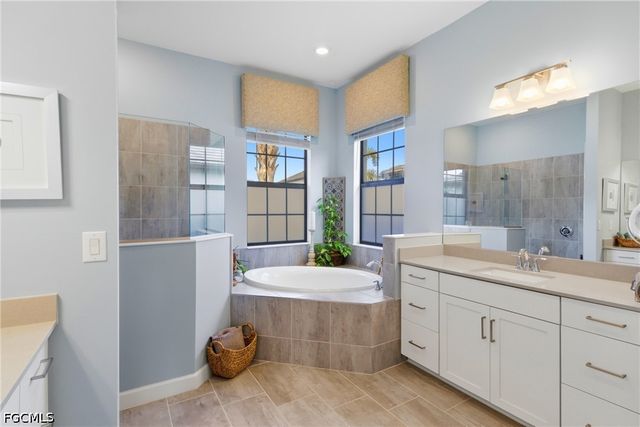 11674 Canopy LOOP, Fort Myers, FL 33913