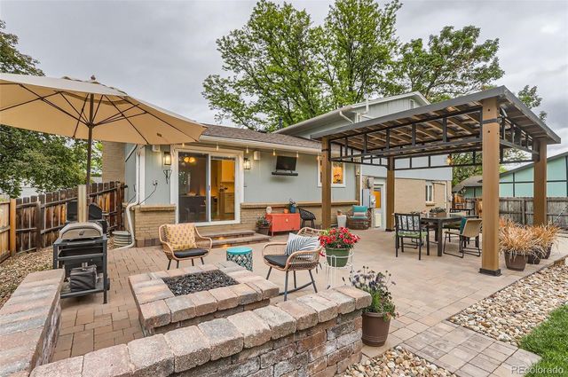 6427 W 82nd Drive, Arvada, CO 80003