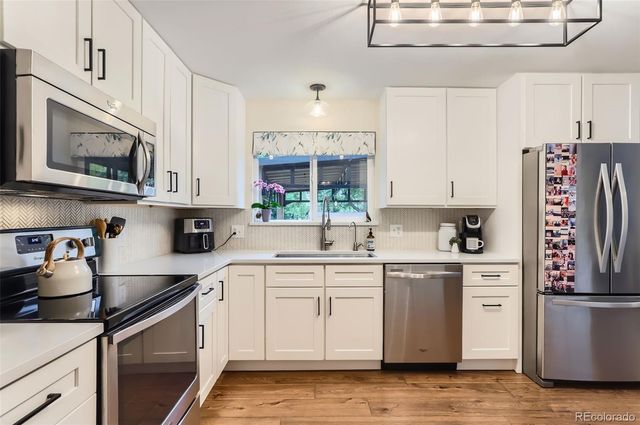 6427 W 82nd Drive, Arvada, CO 80003
