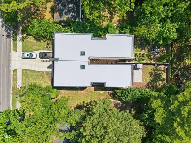 907 N State Street, Raleigh, NC 27604