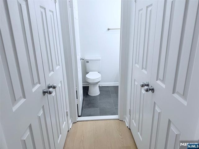 220A Washington Avenue, Fort Lee, NJ 07024