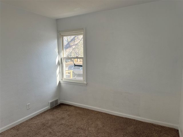 1917 27th Street, Des Moines, IA 50310