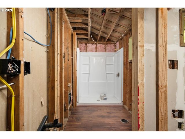 34295 Se RAINBOW Rd, Estacada, OR 97023