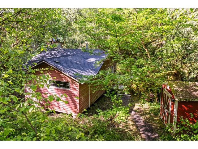 34295 Se RAINBOW Rd, Estacada, OR 97023