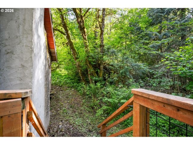 34295 Se RAINBOW Rd, Estacada, OR 97023