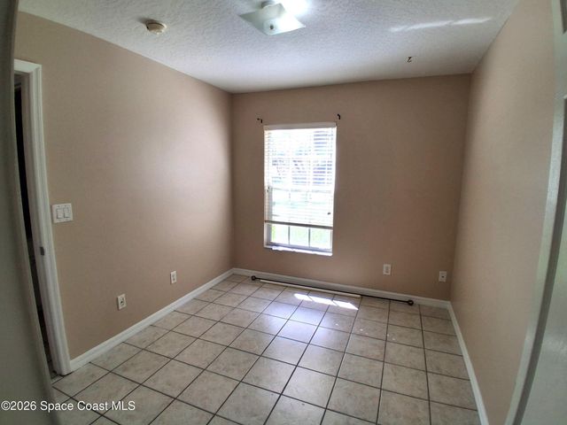 1351 Danbury Street SW, Palm Bay, FL 32908