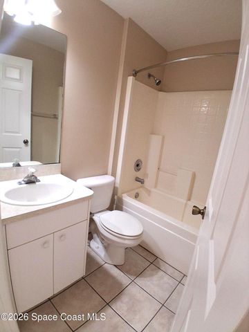 1351 Danbury Street SW, Palm Bay, FL 32908