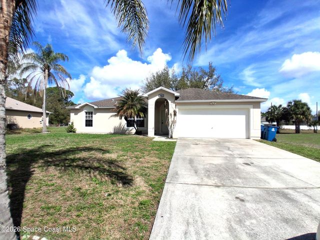 1351 Danbury Street SW, Palm Bay, FL 32908