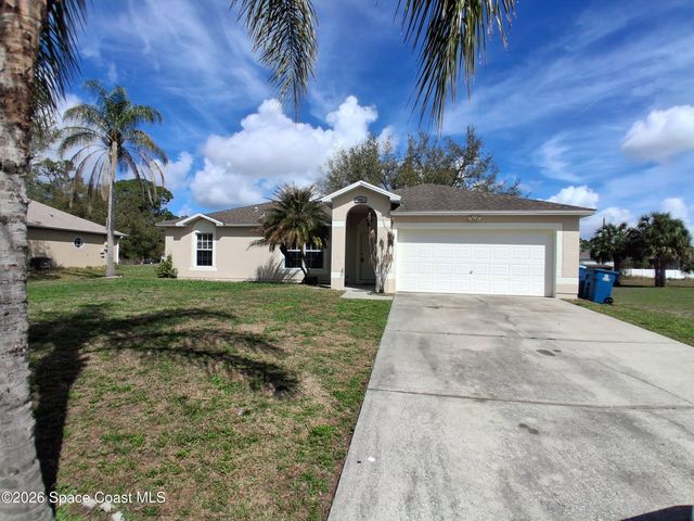 1351 Danbury Street SW, Palm Bay, FL 32908
