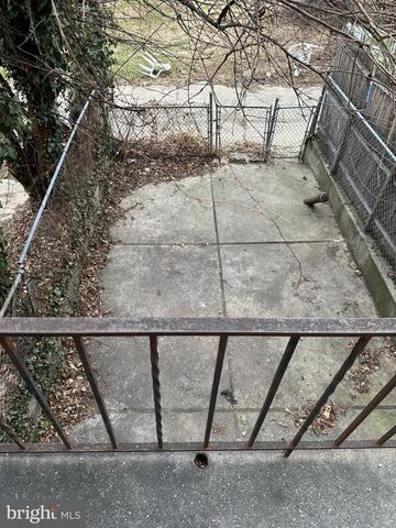 2519 W LOMBARD ST, Baltimore, MD 21223