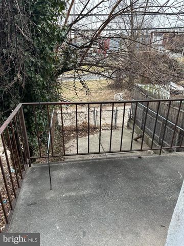 2519 W LOMBARD ST, Baltimore, MD 21223