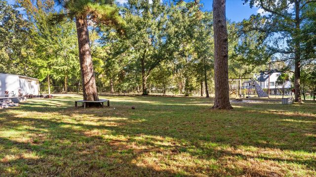 402 Placid Lake Lane, Magnolia, TX 77354