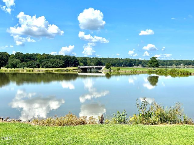 940 Lakewind, Sanford, NC 27332