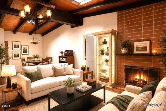 935 E Hillcrest Drive, Thousand Oaks, CA 91360