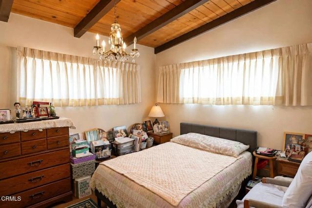 935 E Hillcrest Drive, Thousand Oaks, CA 91360