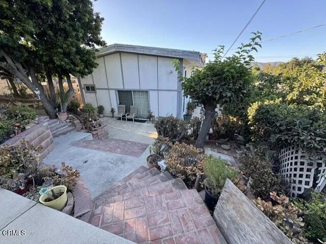 935 E Hillcrest Drive, Thousand Oaks, CA 91360