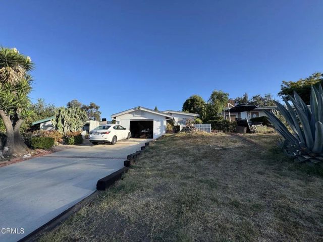 935 E Hillcrest Drive, Thousand Oaks, CA 91360