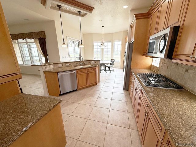 21753 E Rowland Cir, Aurora, CO 80016