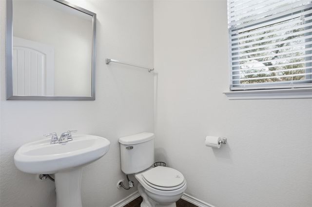 1720 Bovina DR, Leander, TX 78641