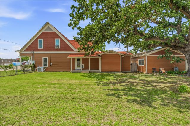 207 N Fisher, Gorman, TX 76454